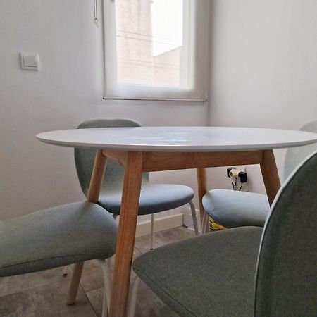 San Buenaventura Vistillas Apartamento Para Dos Lägenhet Madrid Exteriör bild