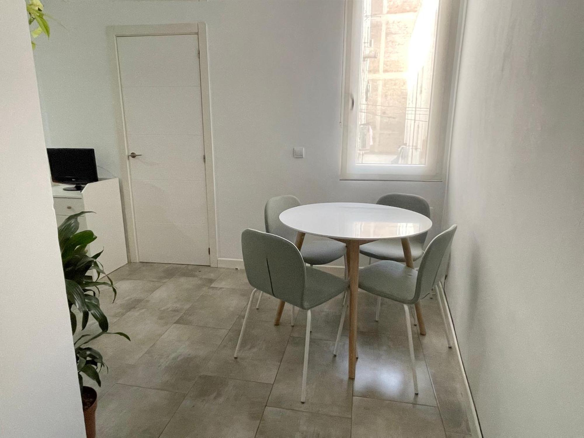 San Buenaventura Vistillas Apartamento Para Dos Lägenhet Madrid Exteriör bild